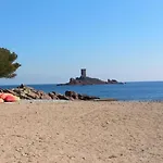 Διαμέρισμα En Front De Avec Balcon *