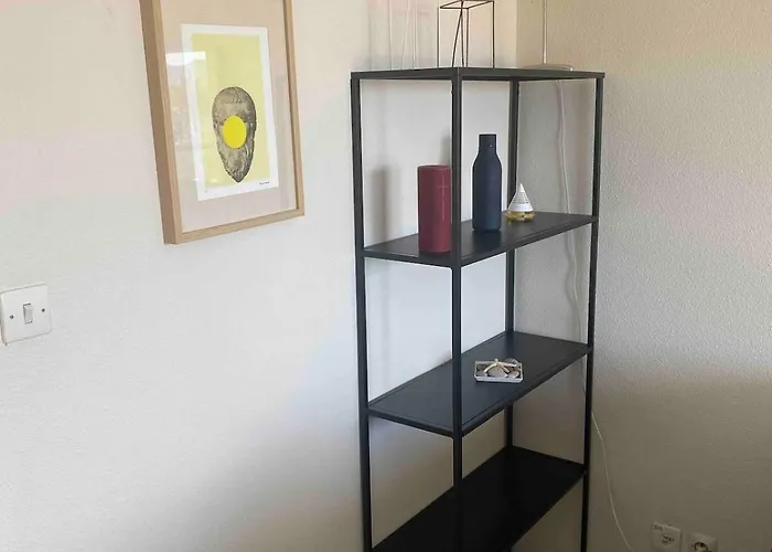 En Front De Avec Balcon 公寓 *