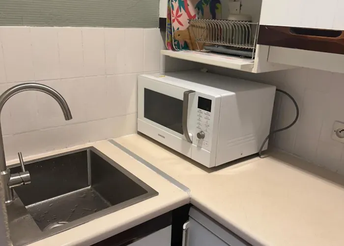 En Front De Avec Balcon Διαμέρισμα Saint-Raphaël