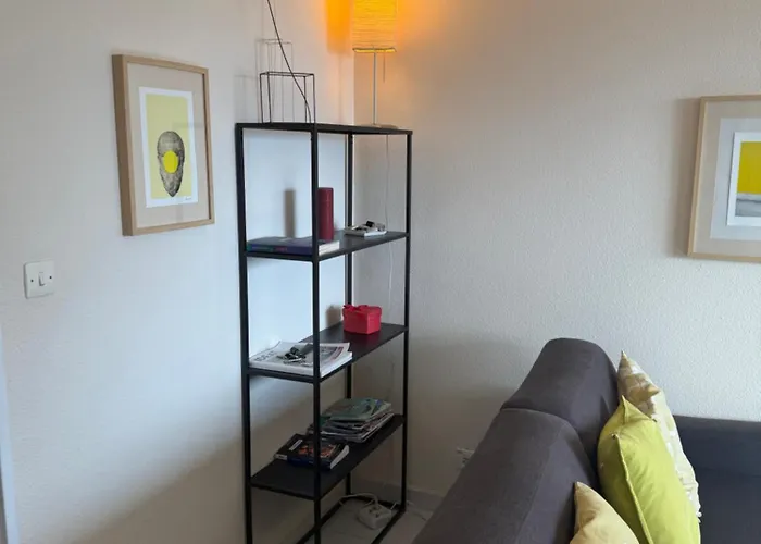 En Front De Avec Balcon * Saint-Raphaël